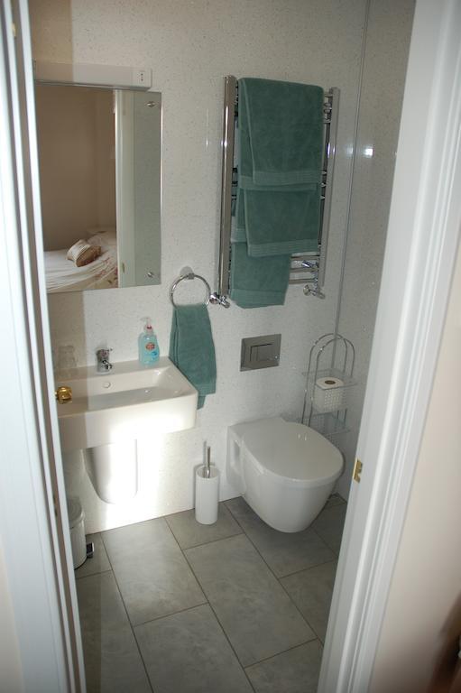 Heatherdale B & B Ґерлох Номер фото